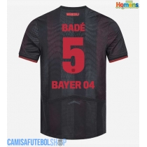 Camisa de time de futebol Bayer Leverkusen Loic Bade #5 Replicas 1º Equipamento 2025-26 Manga Curta